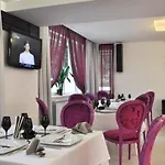 מלון Alex&george Boutique קלוז'-נאפוקה