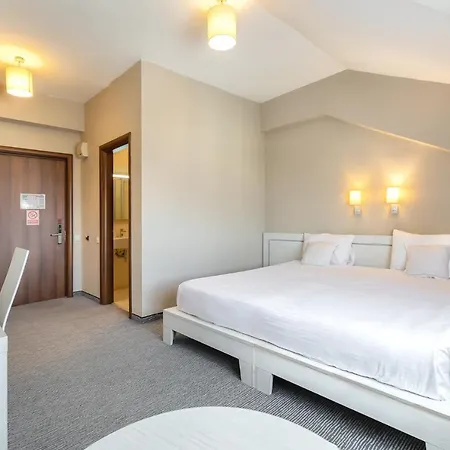 Alex&george Boutique Hotel 4*
