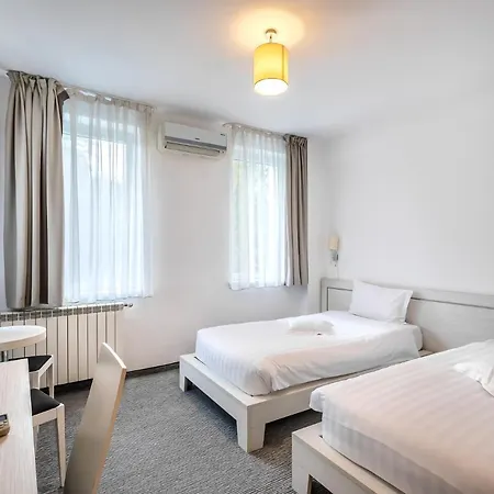 Alex&george Boutique Hotel 4*