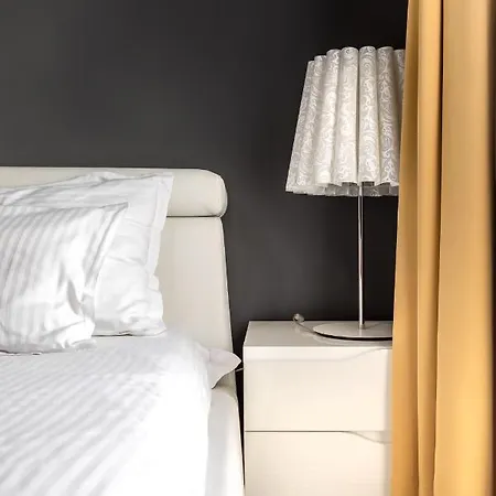 Alex&george Boutique 4*