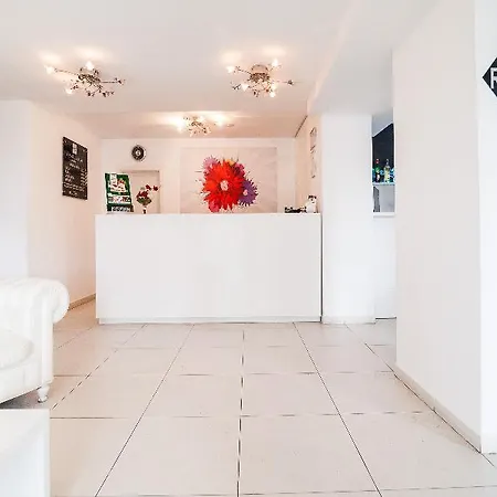 Alex&george Boutique Готель 4*