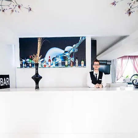 Готель Alex&george Boutique 4*
