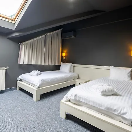 Alex&george Boutique 4*