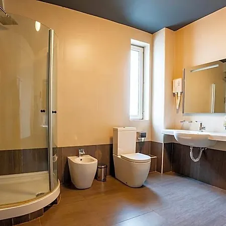 Hotel Alex&george Boutique 4*