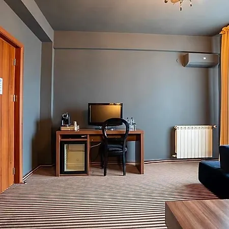 Alex&george Boutique Hotel