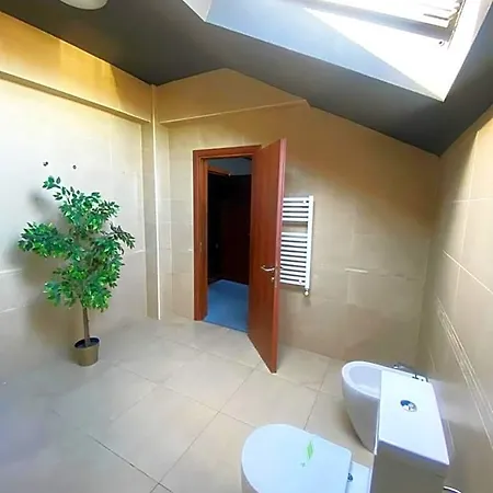 Hotel Alex&george Boutique 4*