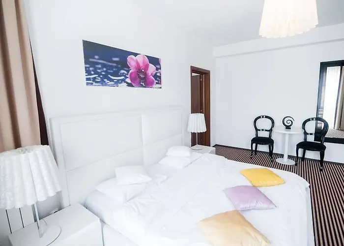 Alex&george Boutique Hotel 4*