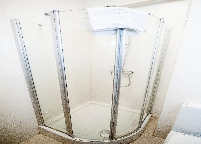 Hotel Alex&george Boutique 4*