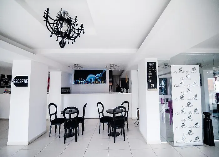 Alex&george Boutique 4*