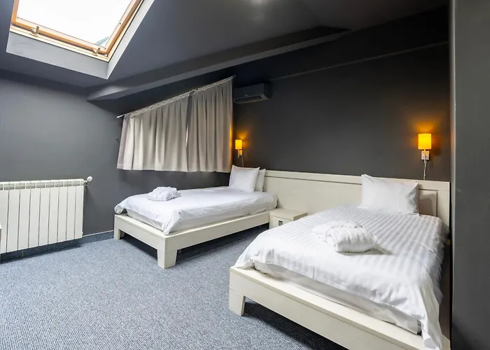 Alex&george Boutique 4*