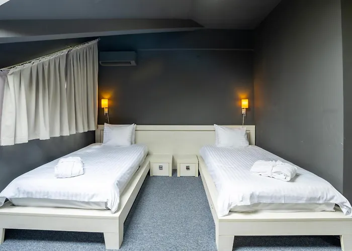 Alex&george Boutique