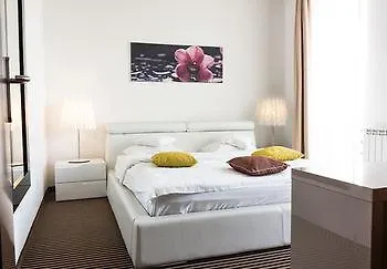 Alex&george Boutique Hotel 4*