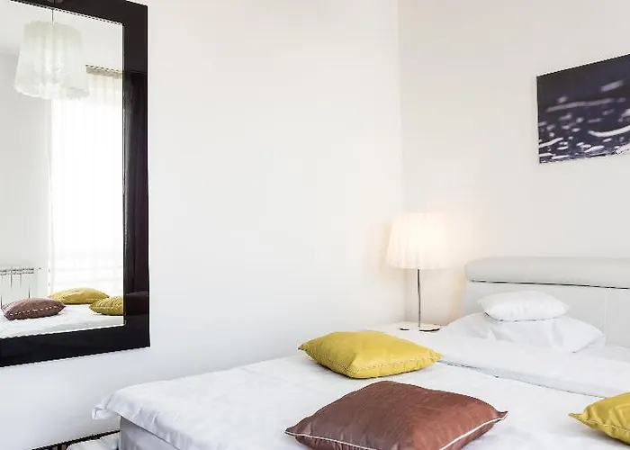 Alex&george Boutique